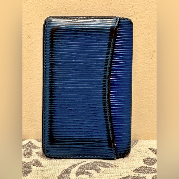 Louis Vuitton Blue Epi Leather Card Holder - Picture 5 of 5